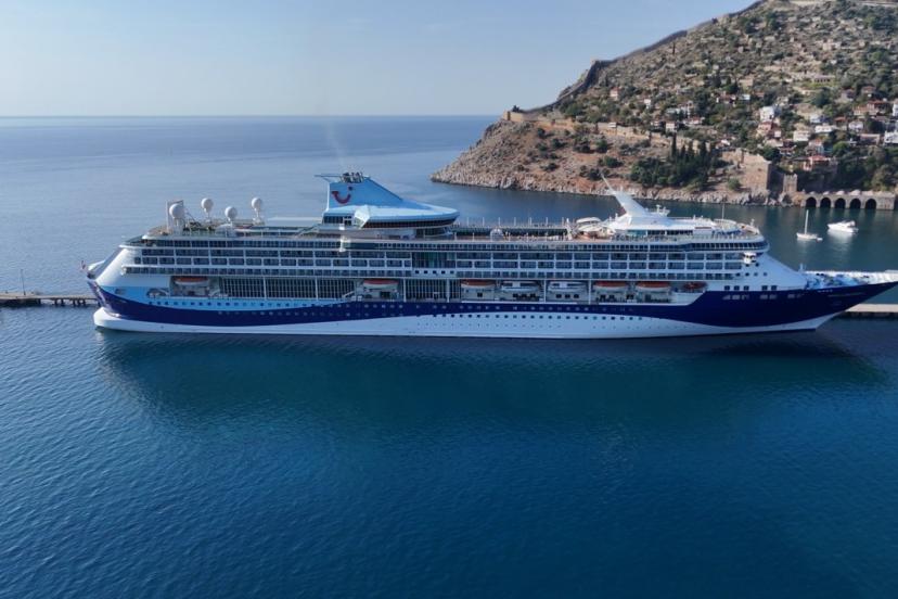 ALANYA’DA KRUVAZİYER TURİZMİ REKOR SEVİYEYE ULAŞTI