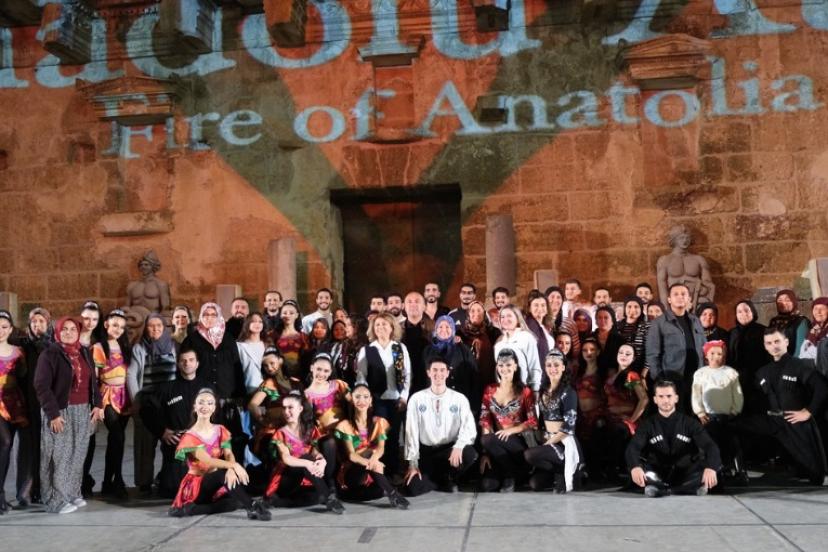 ANTALYALI KADIN ÇİFTÇİLERDEN ASPENDOS’A SANAT ZİYARETİ