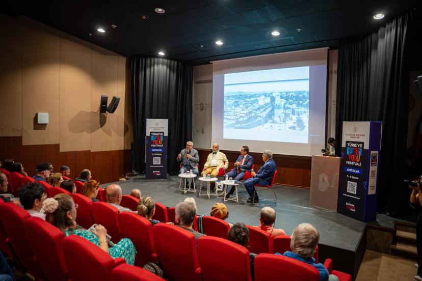 ANTALYA’NIN KALBİ KALEİÇİ: KÜLTÜR YOLU FESTİVALİ’NDE TARİH VE SANAT BULUŞTU