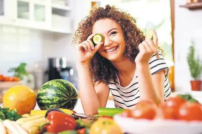 GÜÇLÜ BAĞIŞIKLIK İÇİN KIŞA DOĞRU DOĞRU BESLENİN