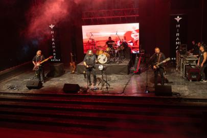 MİRAMARE HOTELS’TEN UNUTULMAZ PERSONEL GECESİYLE 2025 SEZONU KAPANIŞI