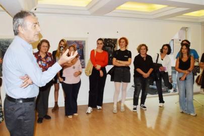 MİTOLOJİK DOKUNUŞLU AHŞAP GRAVÜR SERGİSİ ANTALYA’DA