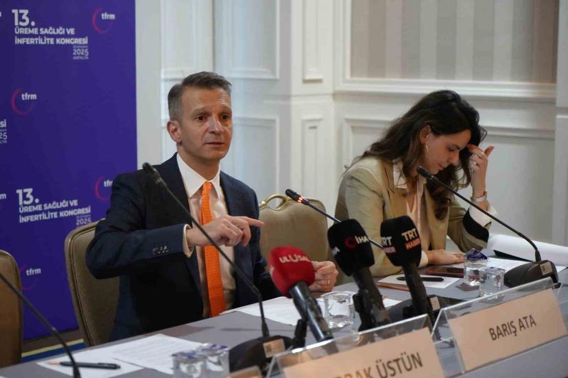 TÜRKİYE’DE DOĞURGANLIK DÜŞÜYOR