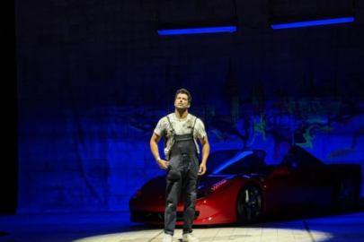 SAHNEDE BURAK ÖZÇİVİT FIRTINASI