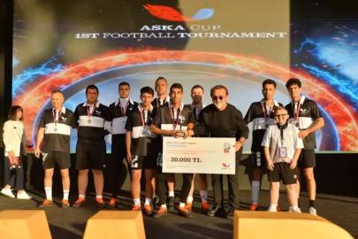 TURİZMCİLERİN ASKA CUP MÜCADELESİNDE KUPA TITANIC LARA’NIN