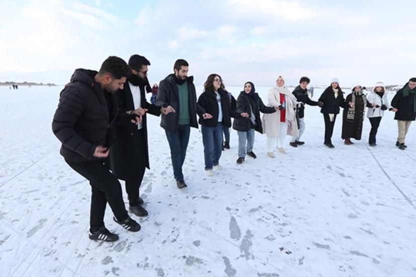 DOĞU EKSPRESİYLE BUZ MASALI