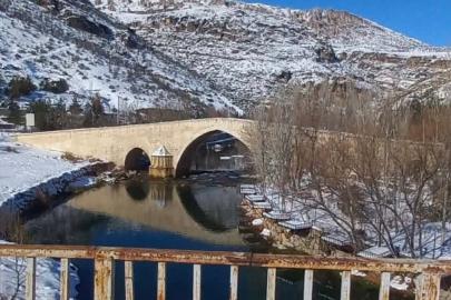 KAR ALTINDA 8 ASIRLIK TARİH: HABURMAN KÖPRÜSÜ