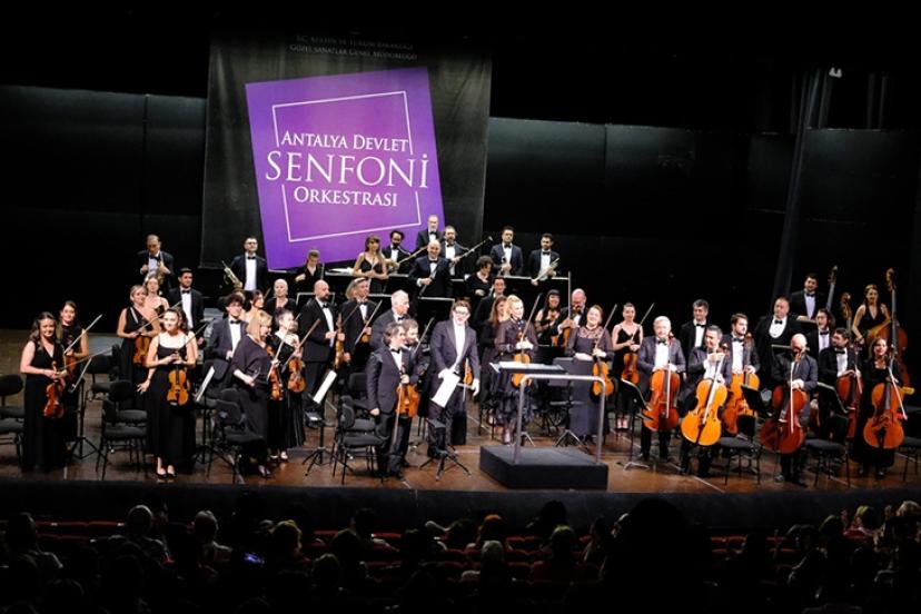 ASO SAHNESİNDE İTALYAN DOKUNUŞU