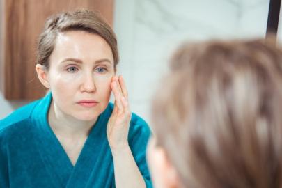 AYNADAKİ DEĞİŞİMİN ADI: “KORTİZOL YÜZÜ” GERÇEĞİ