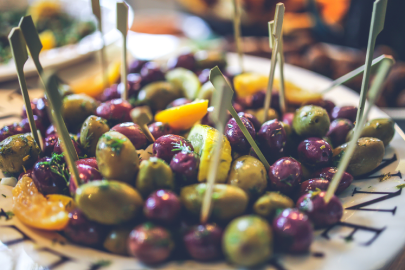 İFTAR SOFRASINA ŞİFA: ZEYTİNLE BAŞLAYIN