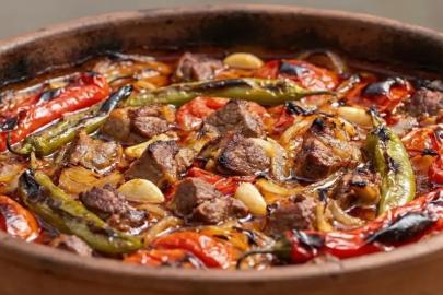 KİREMİTTE PİŞEN TESCİLLİ EFSANE: BELEN TAVA