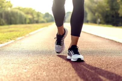 ADIMLARINIZ KİŞİLİĞİNİZİ ELE VERİYOR