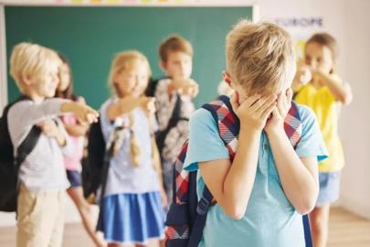 HER 3 ÇOCUKTAN 1’İ ZORBALIĞIN HEDEFİNDE