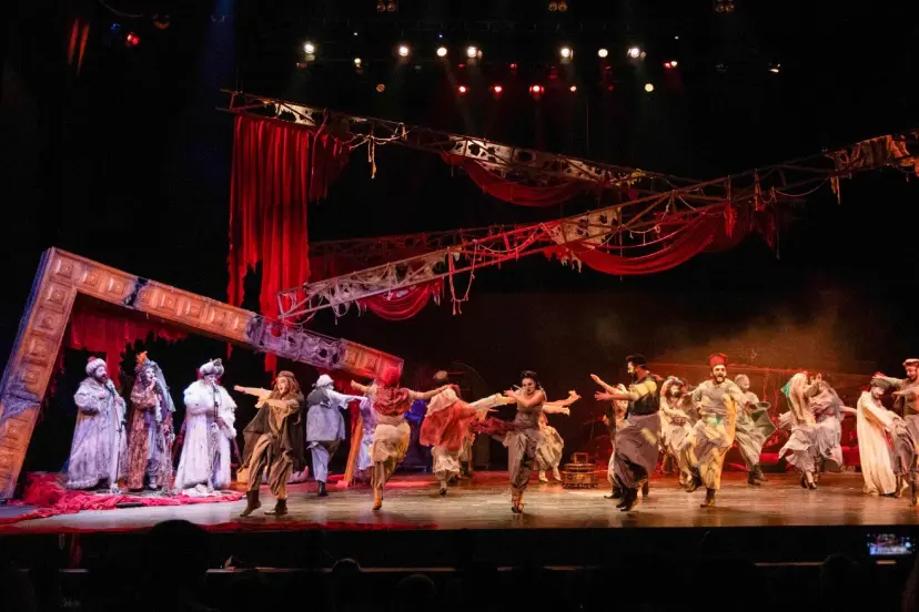 ANTALYA’DA TİYATRO ŞÖLENİ