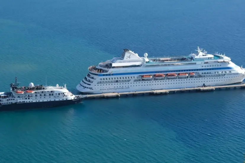 ‘YÜZEN OTELLER’ TÜRKİYE’YE AKIN ETTİ: 2 AYDA 52 BİN YOLCU