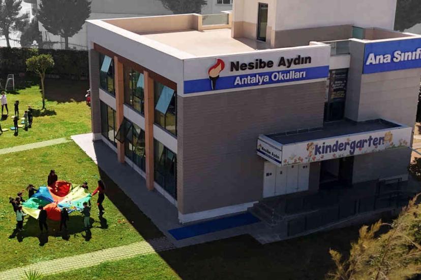 ANTALYA’DA EĞİTİMDE YENİ MODEL: OKUL ŞEHİRLE BULUŞUYOR