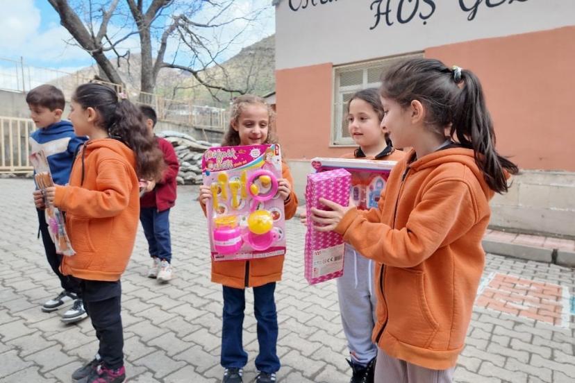 POLİS HAFTASI’NDA ANLAMLI DESTEK