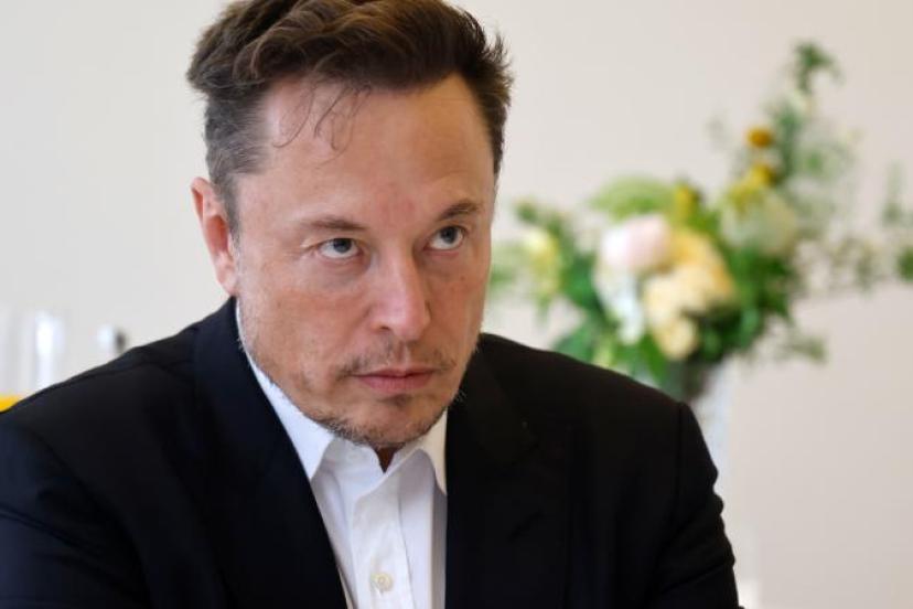 MUSK’TAN KRİTİK UYARI: “YAPAY ZEKA FELAKET GETİREBİLİR”