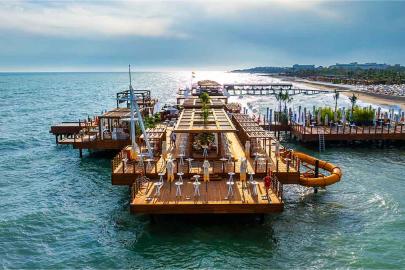 PREMIUM PIER’E IŞILTILI AÇILIŞ