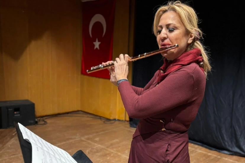 ANTALYA'DAN DÜNYA SAHNESİNE GÜMÜŞ ZAFERİ