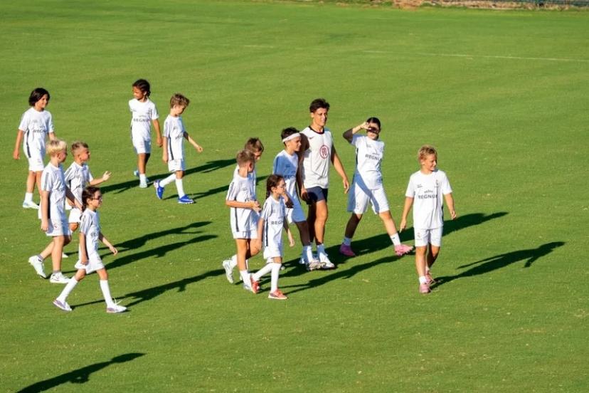 ARDA GÜLER, ANTALYA'DA MİNİK KRAMPONLARLA BULUŞTU