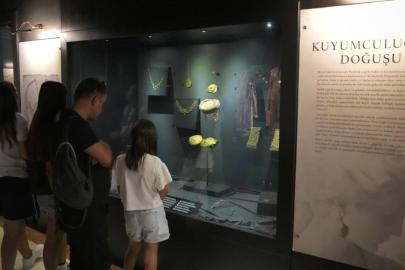 12 BİN YILLIK ZARAFET GÖZLER ÖNÜNE SERİLDİ