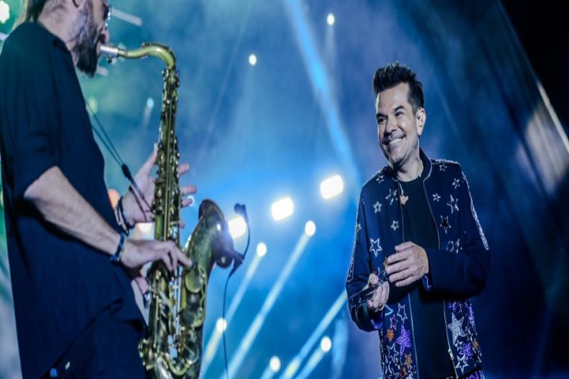 KENAN DOĞULU'DAN MUHTEŞEM KONSER