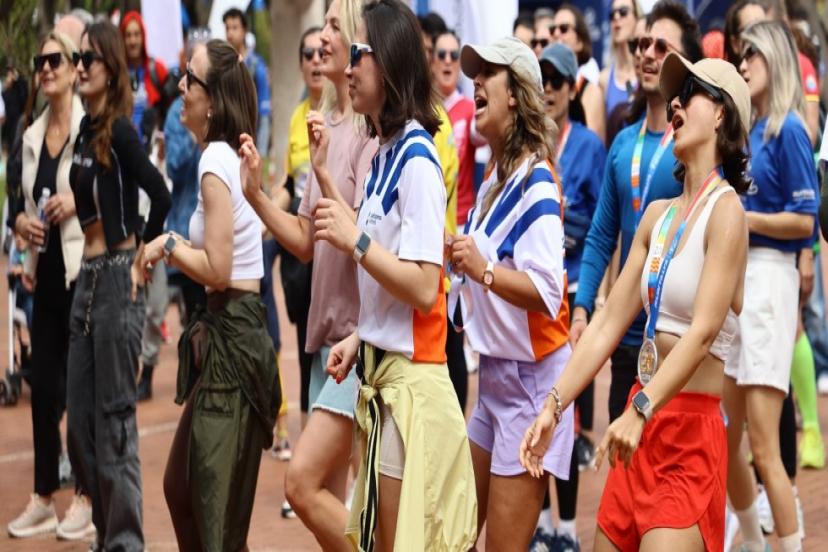 RUNTALYA MARATONU  ŞÖLENE DÖNÜŞTÜ 